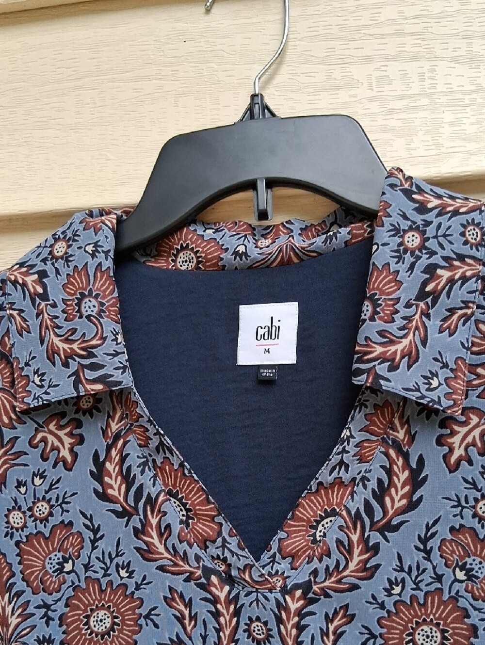 CAbi Blue and Brown Floral Tunic Top - Picture 8 of 16